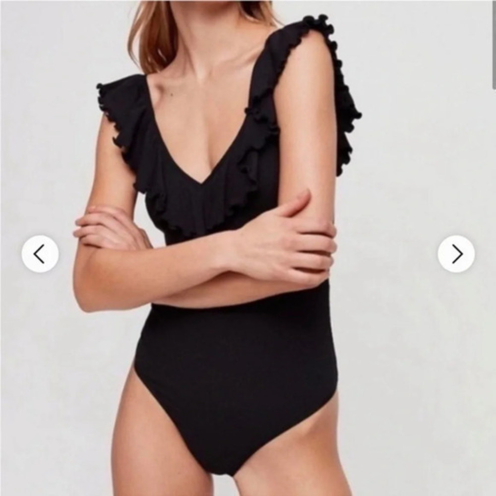 Wilfred Ribbed Ruffle Bodysuit